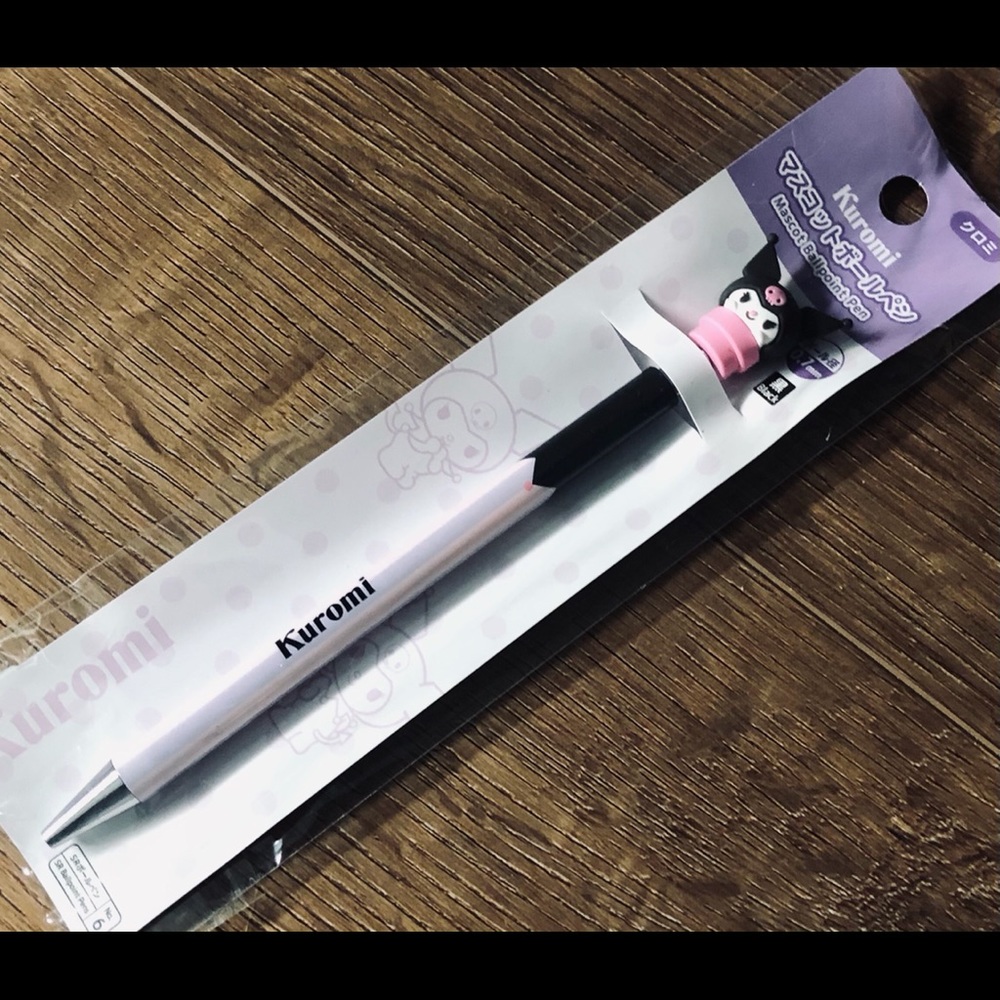 KUROMI-NWT Ball Point Pen